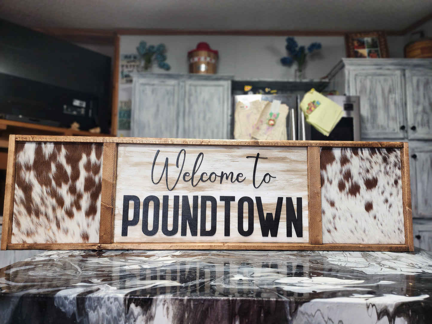 4ft Welcome to POUNDTOWN sign with cowhide