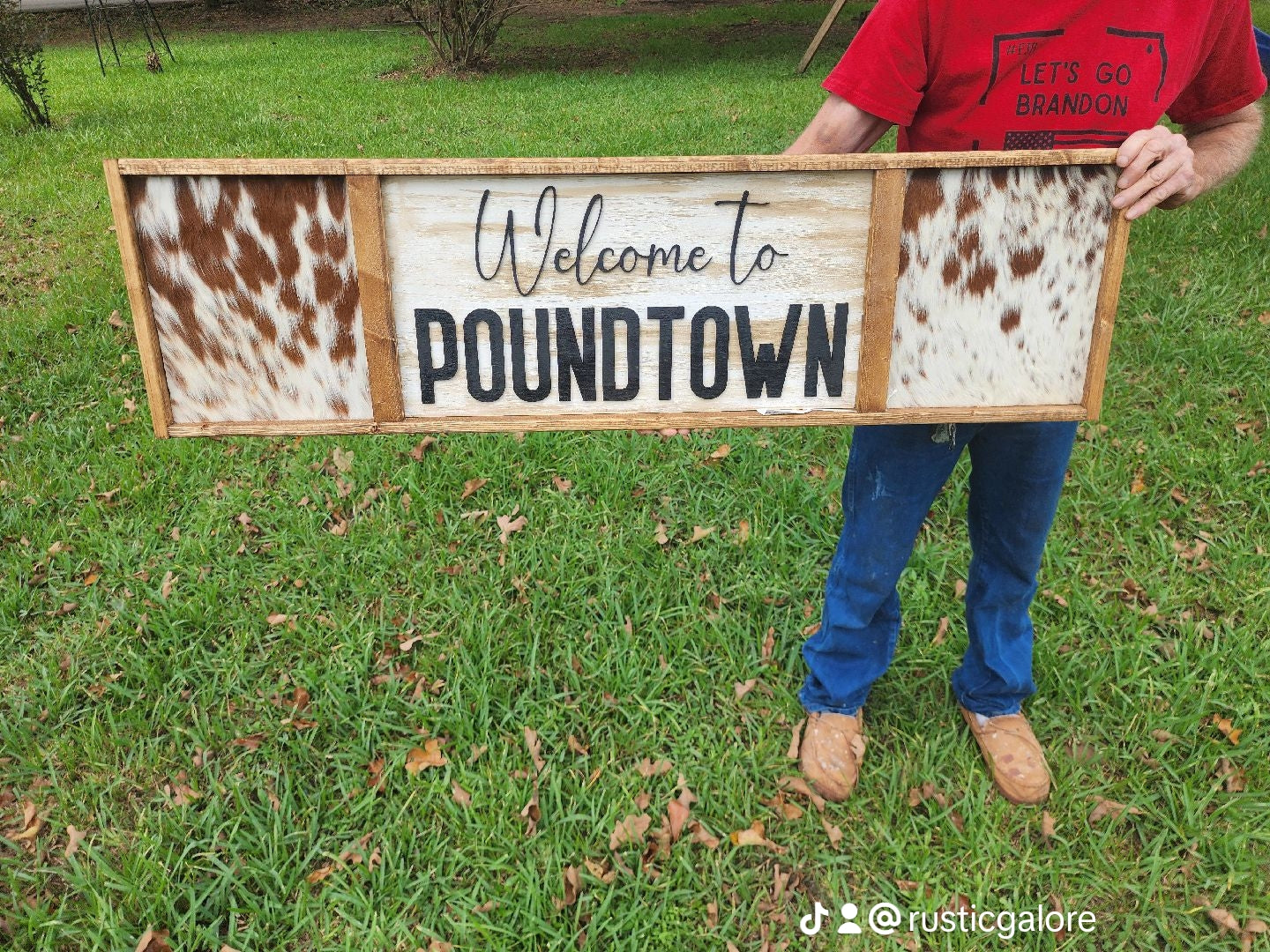 4ft Welcome to POUNDTOWN sign with cowhide